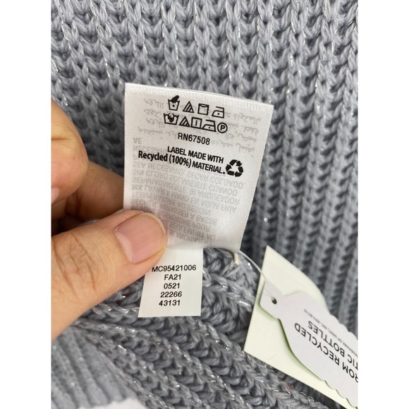 Style & Co NWT Solid Ribbed Muffler Extra Long Recycled Wrap Scarf Grey OS New - Picture 9 of 10